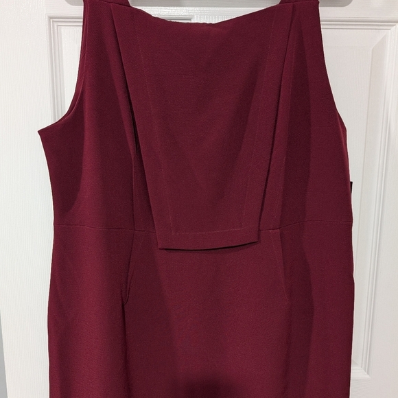 NWT NY&CO Eva Mendes Wine Red Sheath Midi Dress Square Neck Sleeveless Size 18+ - Picture 4 of 12
